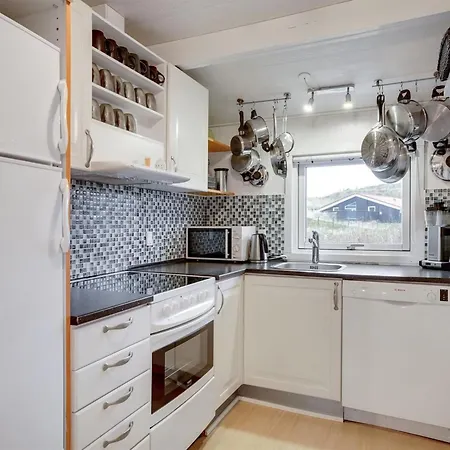 Holiday home Veetrikki - From The Sea By Interhome *